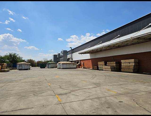 10,542M² FACTORY FOR SALE IN KLIPRIVIER
